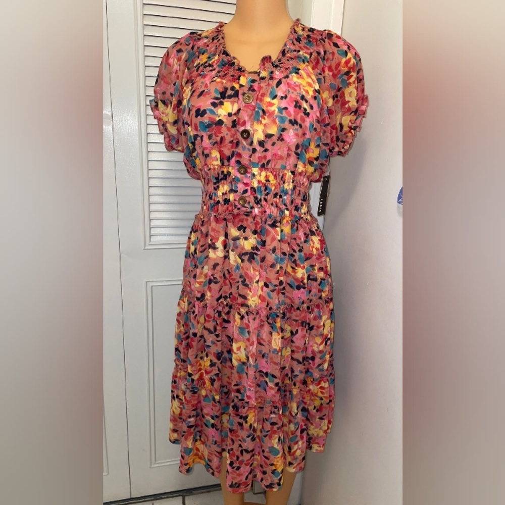 NWT LAPIS CASUAL FLORAL DRESS SIZE M - Picture 1 of 8
